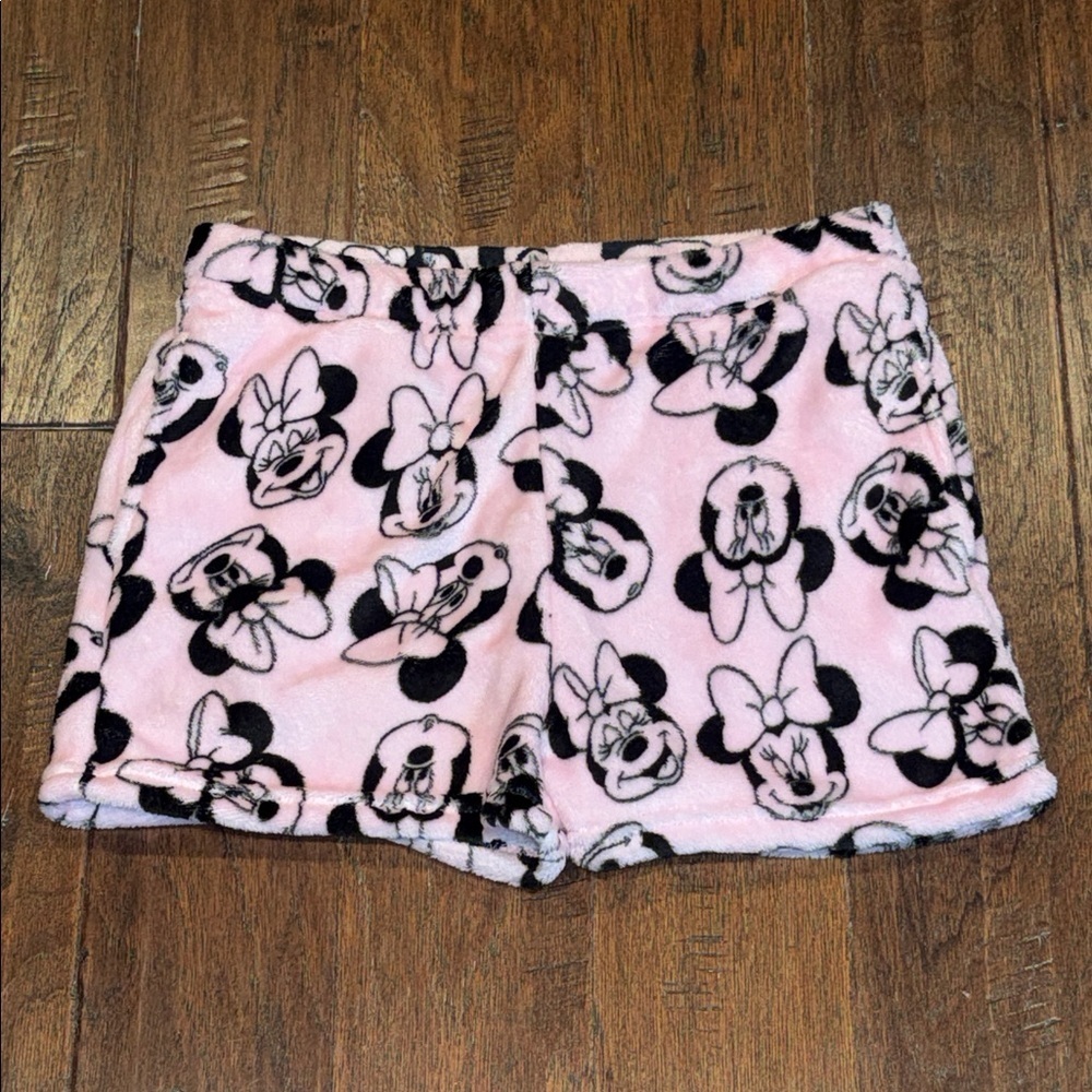 NWT! Size L Pajama Shorts Disney Minnie Mouse Soft Pink Shorts